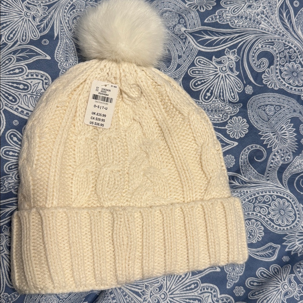 PINK Victoria's Secret Cream Fleece Beanie